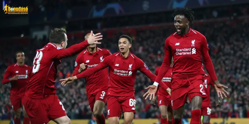 Lối đá thăng hoa và tập thể đoàn kết tạo nên Liverpool hùng mạnh
