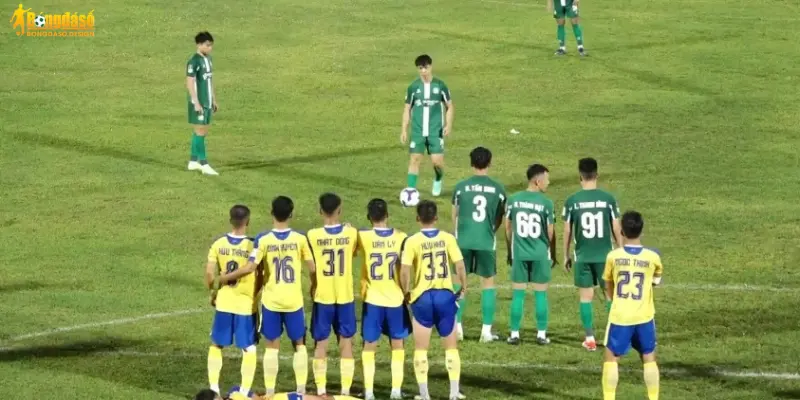 Công Phượng đá phạt đẳng cấp, ghi siêu phẩm hattrick trong 2 trận đấu